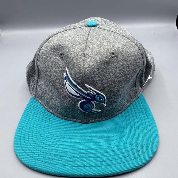 Charlotte Hornets x Air‎ Jordan Hat Men Gray Blue Jumpman Snap Back Cap